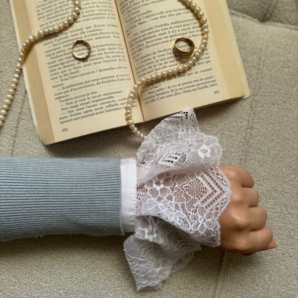 Floral white lace cuffs